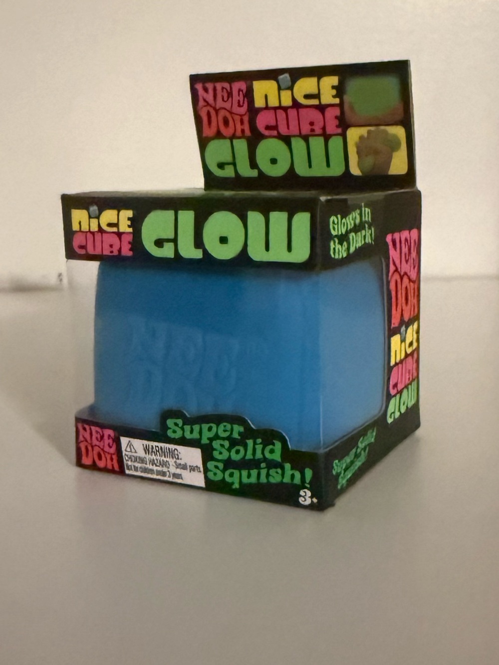 NeeDoh Nice Cube Glow Blue